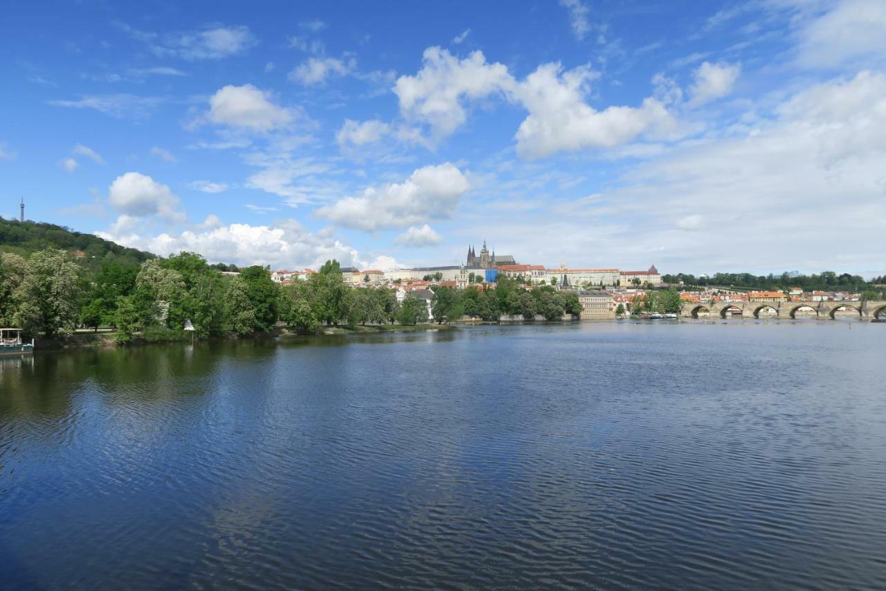 Apartments Near Lesser Town Prague Exterior photo